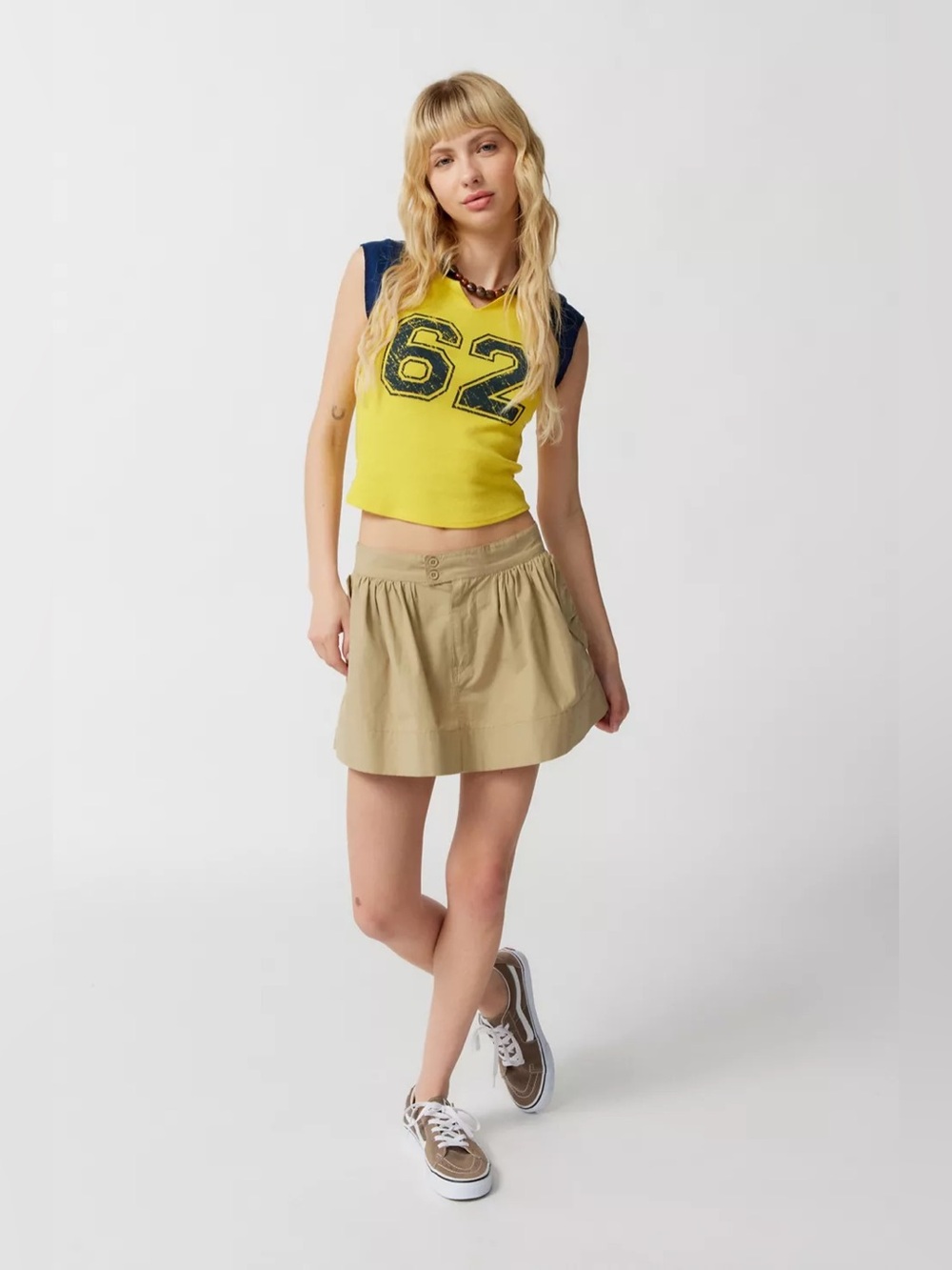 BDG Belle Double-Button Mini Skirt from Urban Outfitters, Size S - Picture 2 of 8